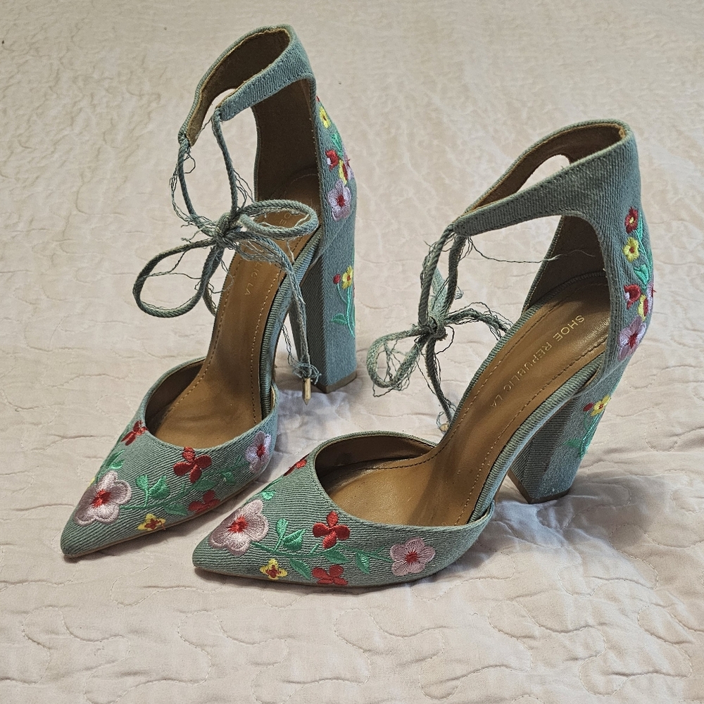 Shoe Republic LA Embroidered Sage Green Lace-Up Block Heel Pumps